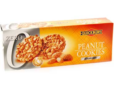 peanutbiscuit. farine de froment, margarine, cacahouètes, levainen(E450, E500), sel, noixarôme, cannelle, 
						noisette.